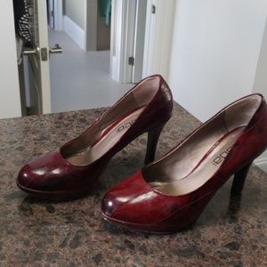 Moda High Heels,  3 1/2 inch, Burgandy